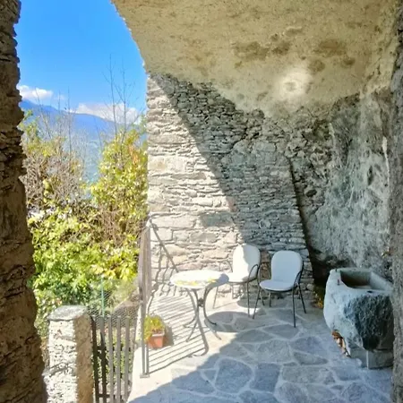 Palazzo Juvalta * Teglio