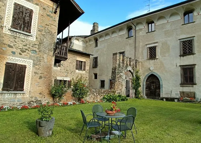 Palazzo Juvalta B&B
